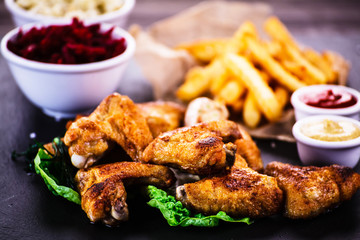 Kentucky wings with French fries