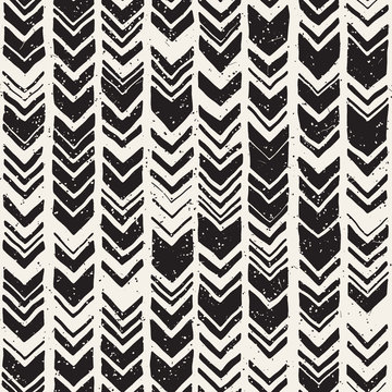 Seamless hand drawn style chevron pattern in black and white. Abstract vector background