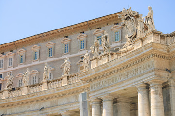Fototapeta na wymiar Palacio Apostólico , Papal o del Vaticano , en Ciudad de Vaticano, Roma, Italia