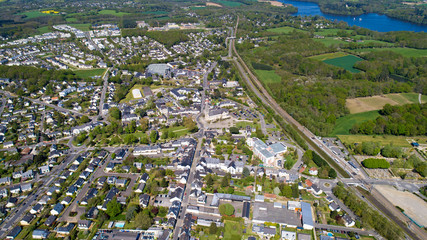 Vue aérienne du centre-ville de La Chapelle sur Erdre en Loire Atlantique