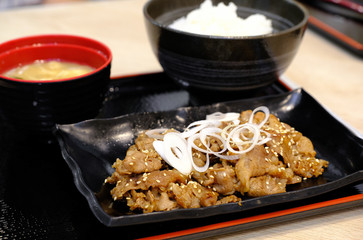 set of beef teriyaki, rice, soup