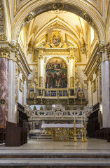 Fototapeta na wymiar Altar of the Cathedral of Matera