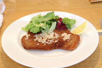 美味しい　カツレツ