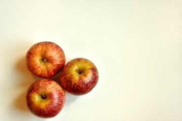 apples