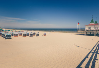 Obraz premium Pier at the Baltic sea