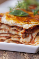 Nahaufnahme eines Teils der Lasagne