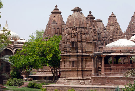 C&eacute;notaphes royaux, jardins de Mandore, Jodhpur, Rajasthan, Inde