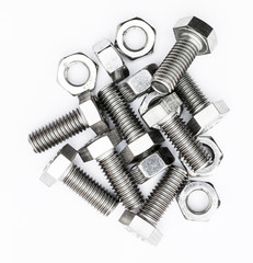 Schrauben und Muttern im Detail