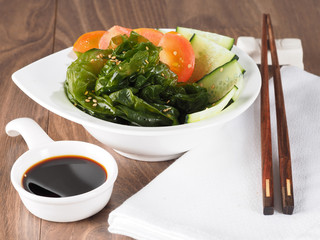 Sea lettuce Salad – Ensalada de lechuga de mar

Edible green algae in the family Ulvacceae. Binomial name: Ulva lactuta. 