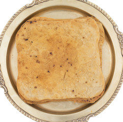 Indian Khakhra is a Traditional Gujarati Snack Also Know As Khakra, Crispy Roti or Fenugreek khakra, Khakhara’s are thin crackers made from wheat flour and oil. It is served usually during breakfast