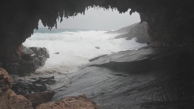 coastal landscape - Admirals Arch of the Flinder's Chase National Park