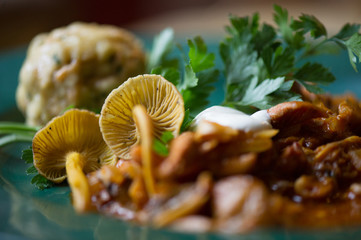 Schwammerlgulasch
