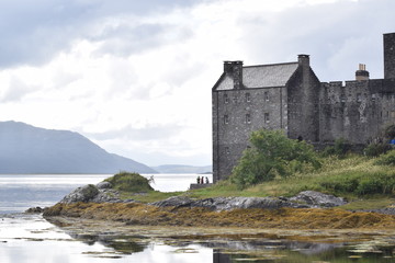 Fototapeta na wymiar castello nelle highlands