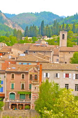 Obraz premium vue sur village de saillans 2