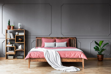 Bright pink and grey bedroom