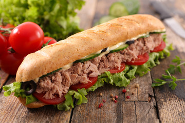 sandwich and ingredient