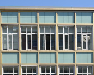 Fassade Parfümfabrik von 1950 