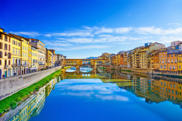 Obraz premium View of Ponte Vecchio. Florence, Italy