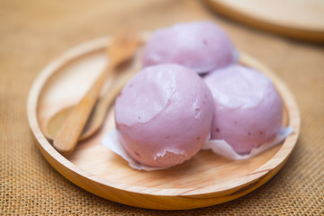 Purple sweet taro steamed bun