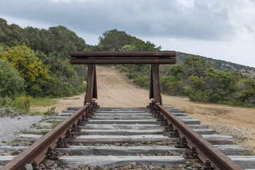 buffer at the end of the railraod from olbia to golfo aranchi