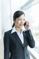 ビジネスウーマン フィリピン人