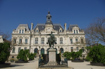 Fototapeta na wymiar Hôtel de ville de Vannes