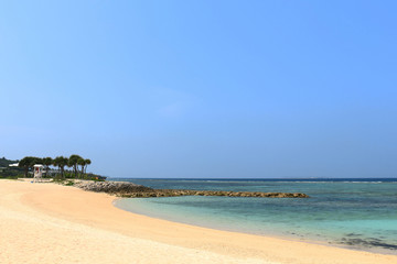 美しい沖縄の砂浜