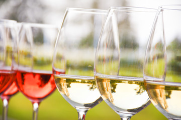 Red and white wine in wine glass