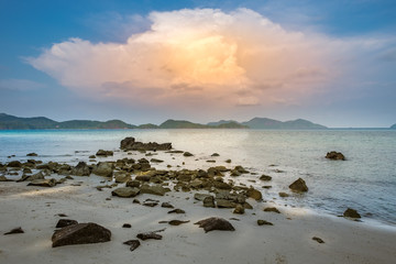 Koh Laoya (Lao Ya) – Islands near Koh Chang, sits off the southern end of Koh Chang and comprises...