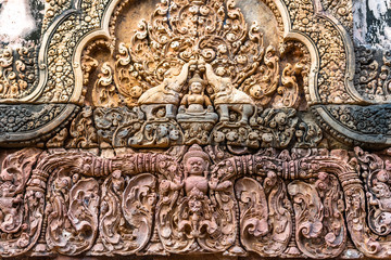 Aufwändige Steincarvings in Bantei Srei