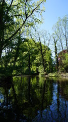 Fototapeta na wymiar Die Bille - Fluss in Hamburg, Gewässer