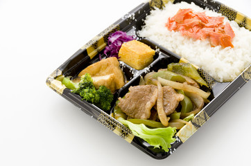 牛肉ピーマン炒め弁当