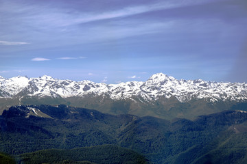 les pyr&eacute;n&eacute;es