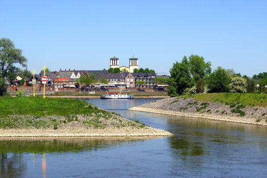 REES am Niederrhein - Stadtpanorama