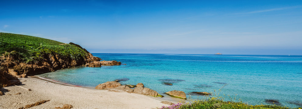 Bucht mit t&uuml;rkis blauen Wasser Capo di Feno Korsika 