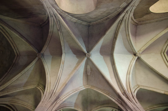 Gothique ceiling in a medieval church