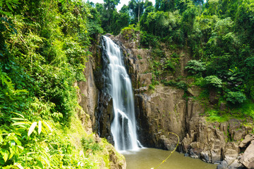 Fototapeta na wymiar Another beautiful nature is Heaw Narok waterfall.