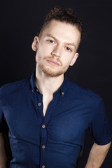 Obraz premium Young ginger man studio portrait