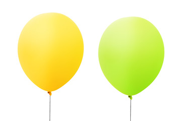 Luftballons gelb und grün freigestellt isoliert