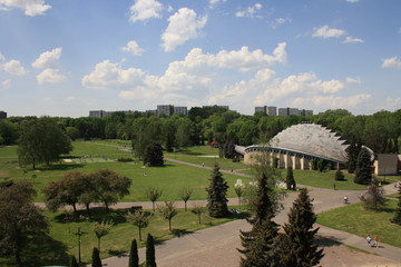 Park Śląski - panorama, hala wystawowa Kapelusz © Monika