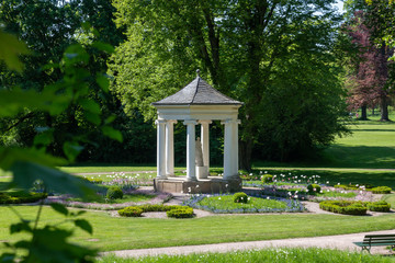 Obraz premium Pavilion im Park in Tiefurt bei Weimar