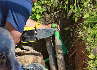Joining of the water pipes by heating 