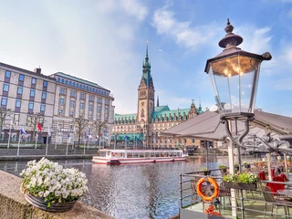 Rathaus in Hamburg City, Binnenalster, Altstadt © acnaleksy