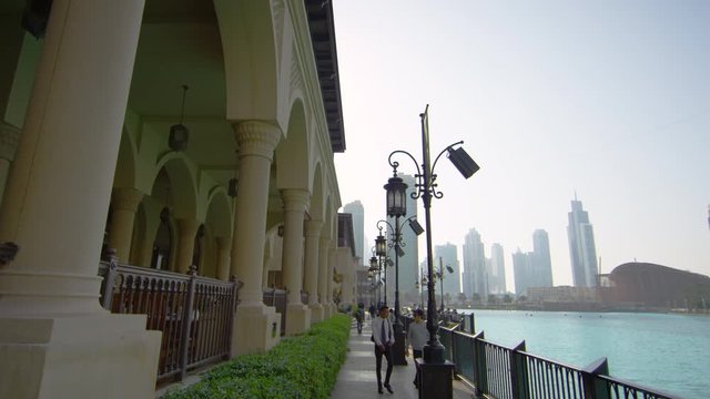 Souk al Bahar Дубай
