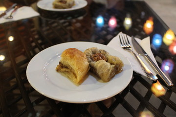 baklava dessert