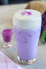 Ice purple potato topping with cream cheese