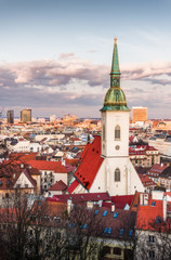 Fototapeta premium Cityscape of Bratislava, Slovakia with St. Martin's Cathedral