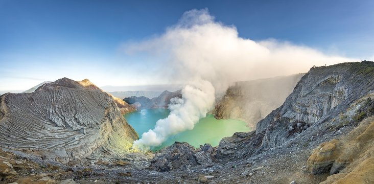 Volcano Kawah Ijen, volcanic crater with crater lake and steaming vents, morning light, Banyuwangi, Sempol, Jawa Timur, Indonesia, Asia