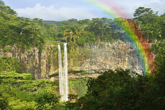 Chamarel Waterfall, Cascade Chamarel with Rainbow, Mauritius, Africa