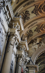 Obraz premium Pilier d'une église carioca